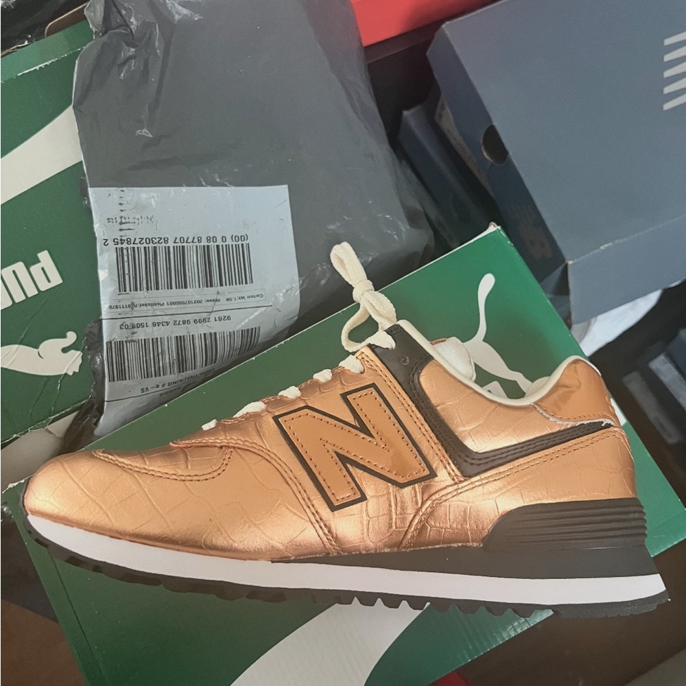 New Balance Men's Metallic Copper Sneakers
